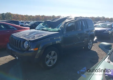 2016 Jeep Patriot Latitude z USA, uszkodzony, nr VIN 1C4NJRFB9GD697039